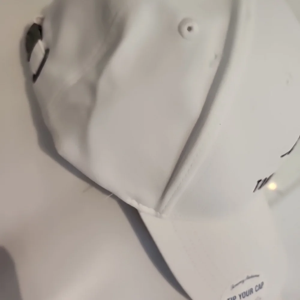 New with tags‎ Tommy Bahama golf hat, tip your hat, Baja Margarita ajaxable